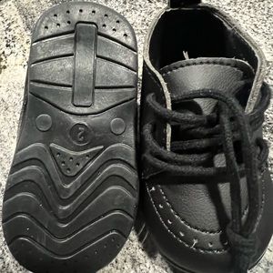 Size 2 black baby shoes